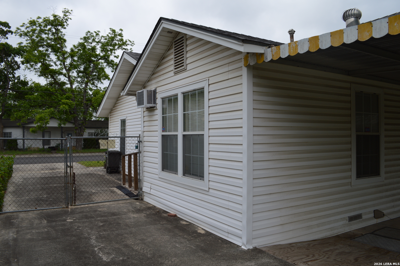 425 Robert E Lee San Antonio TX 78214
