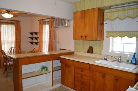 425 Robert E Lee San Antonio TX 78214