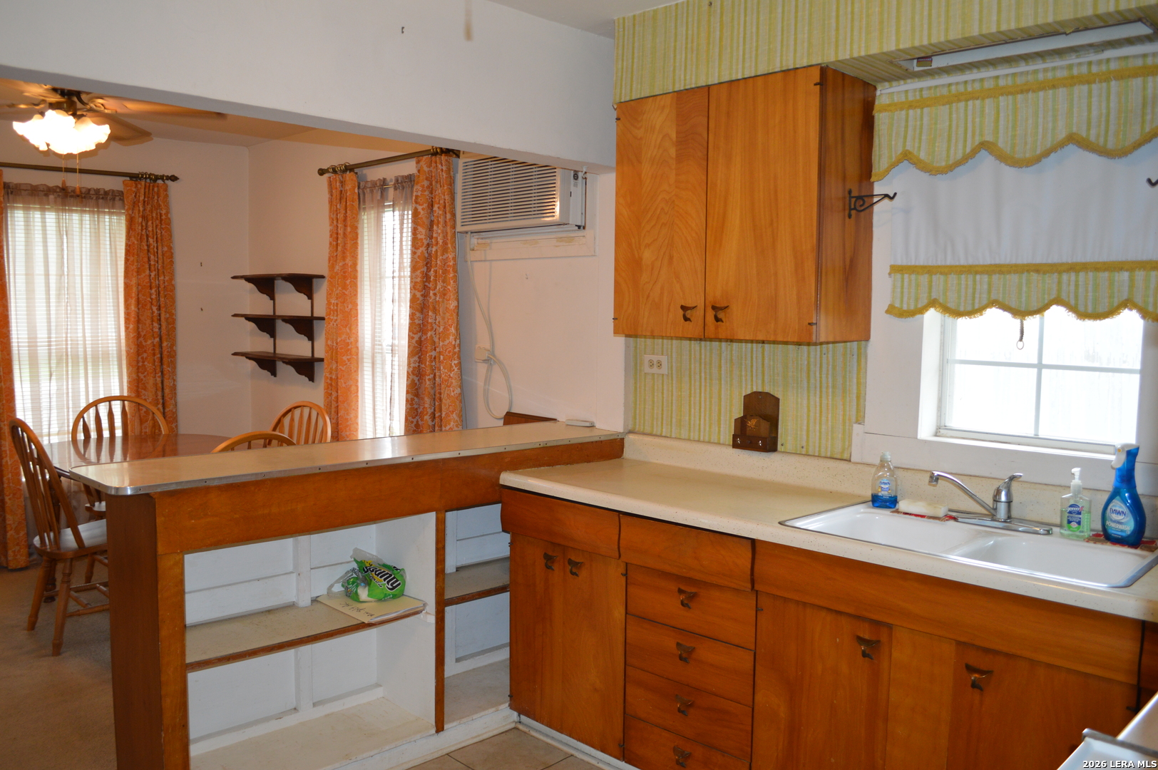 425 Robert E Lee San Antonio TX 78214