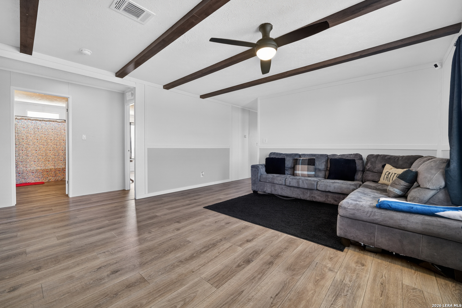 250 Cr 325 Jourdanton TX 78026
