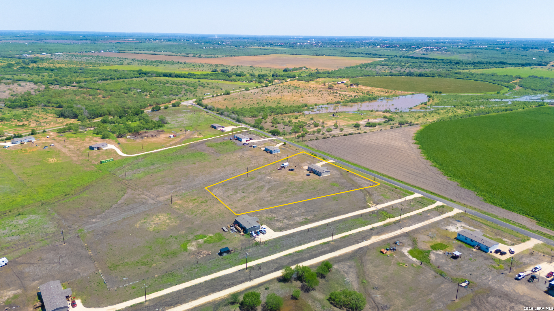 250 Cr 325 Jourdanton TX 78026