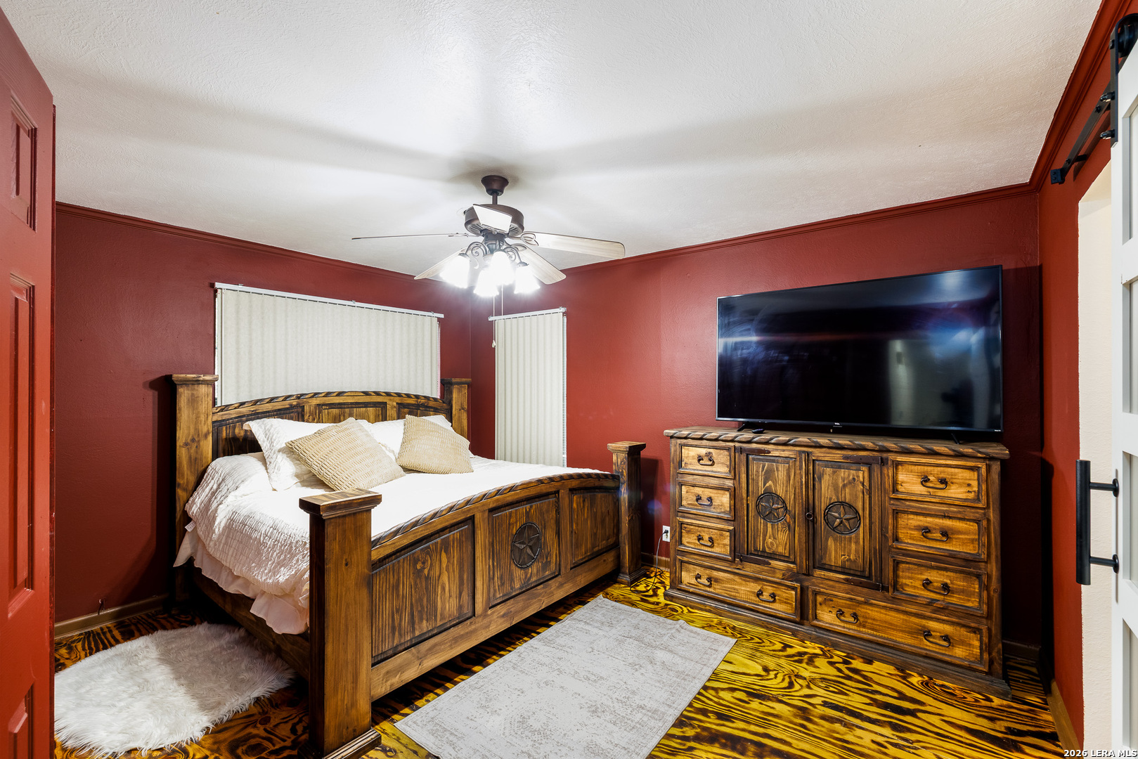 140 Hillcrest Luling TX 78648
