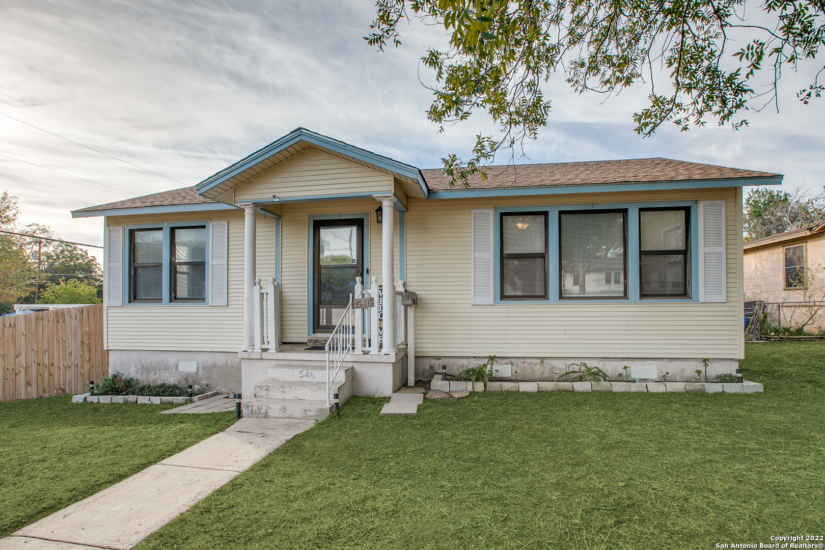 546 Mcdougal Avenue San Antonio TX 78223