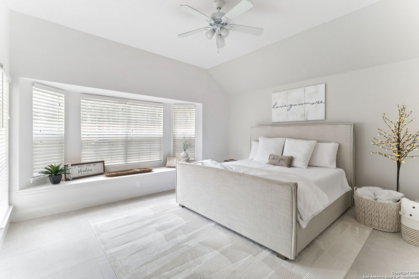 2204 Encino Cliff San Antonio TX 78259
