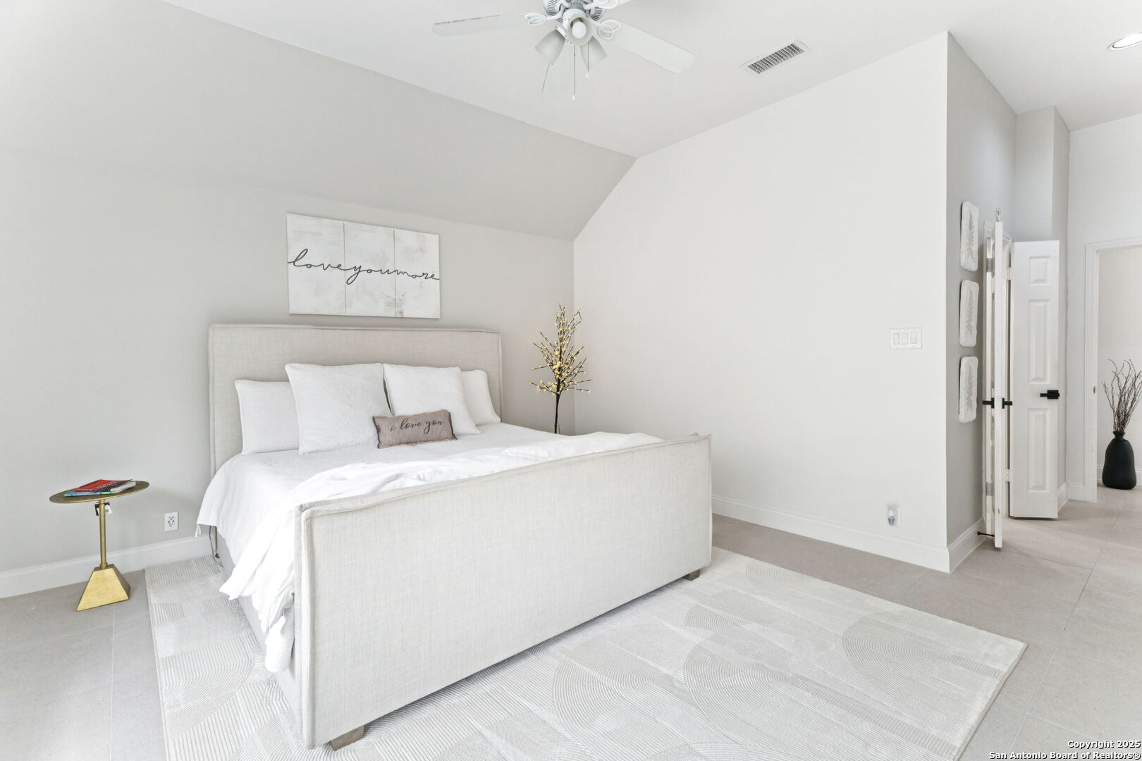 2204 Encino Cliff San Antonio TX 78259