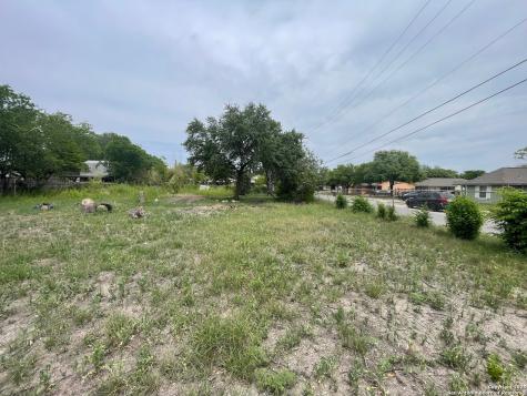 303 Randall Avenue San Antonio TX 78237