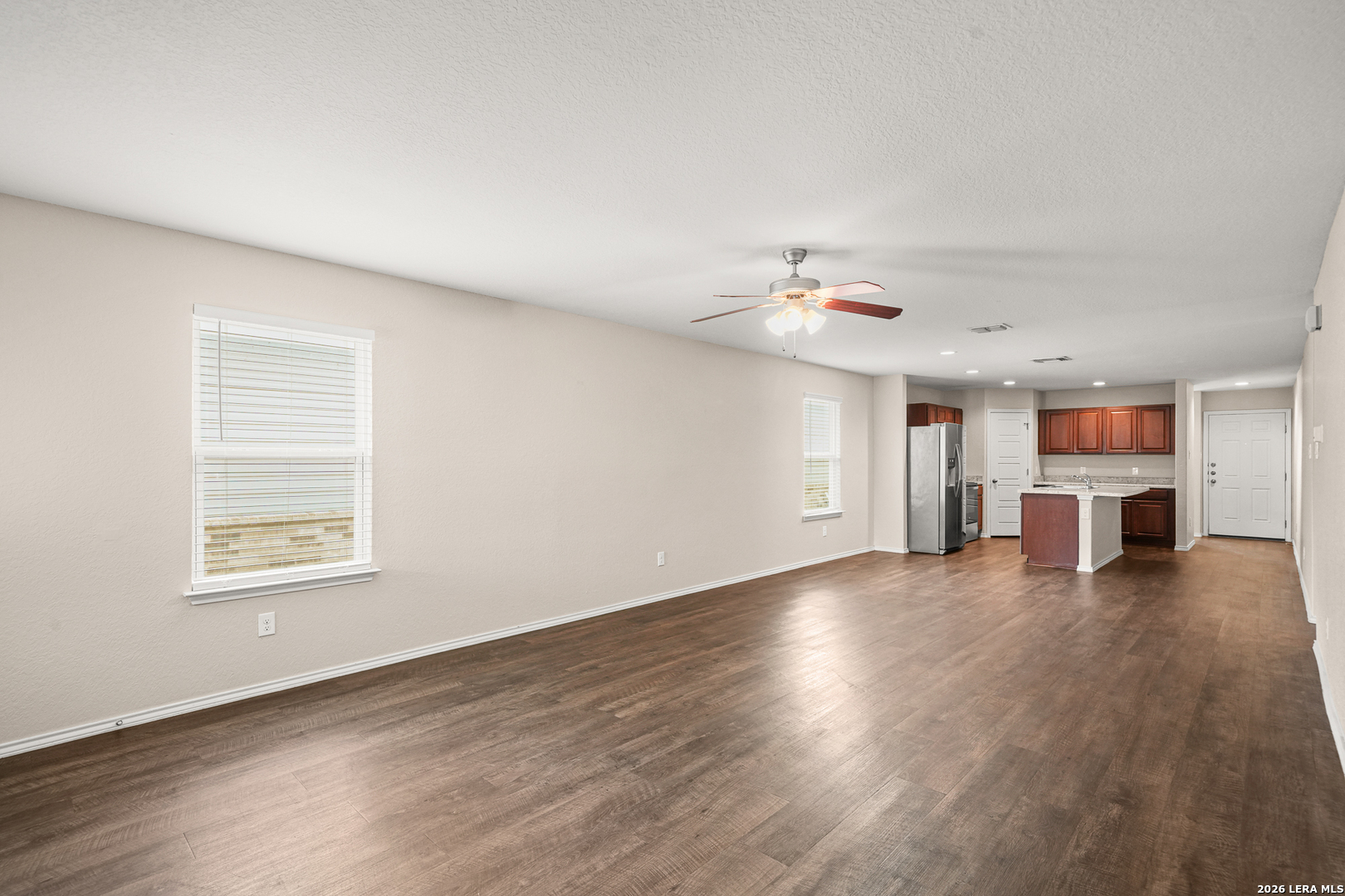 7419 Twin Pine Converse TX 78109