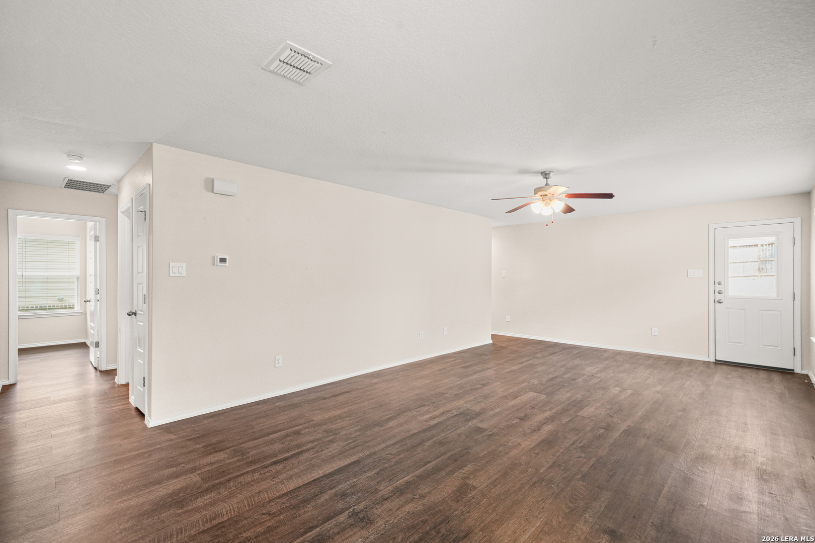 7419 Twin Pine Converse TX 78109