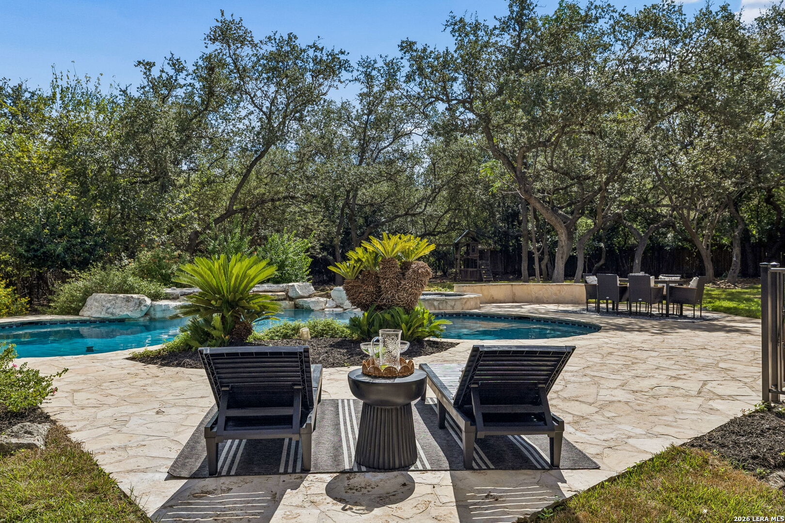 327 Pagoda Oak Shavano Park TX 78230