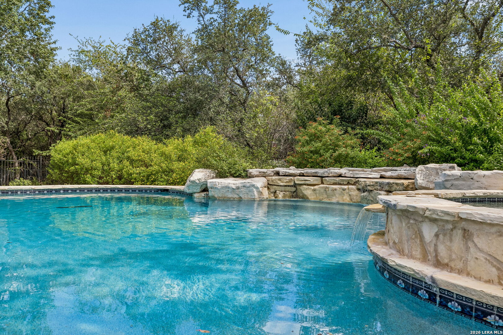 327 Pagoda Oak Shavano Park TX 78230