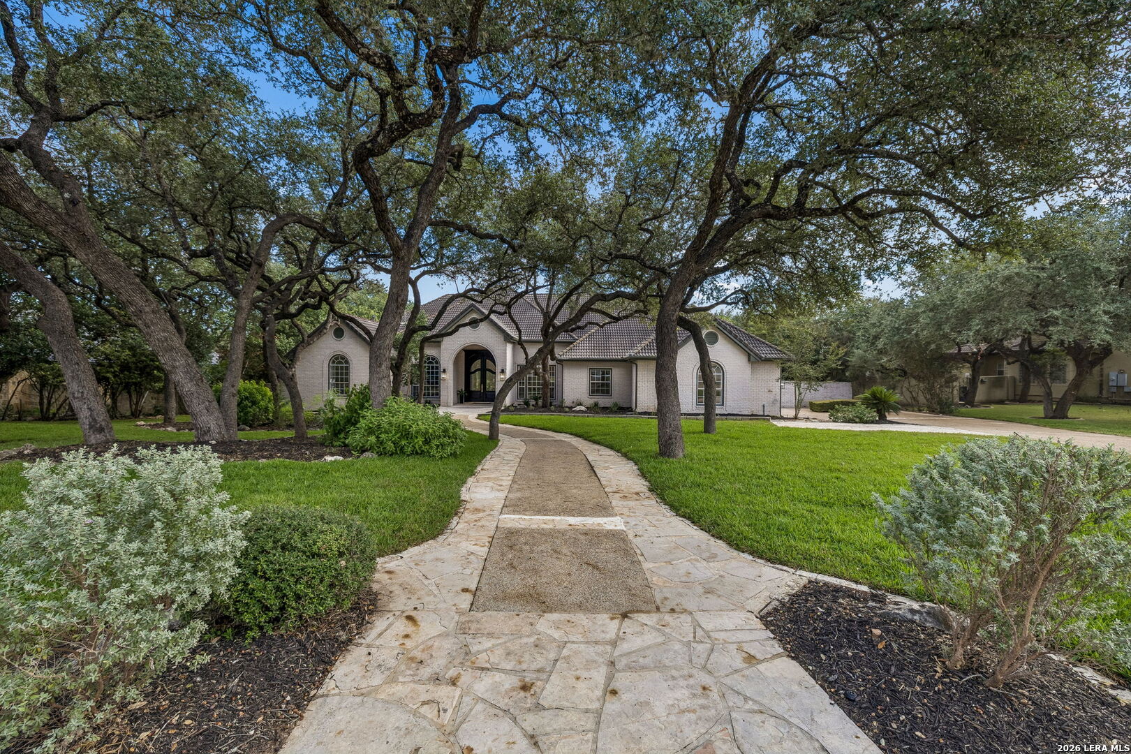 327 Pagoda Oak Shavano Park TX 78230