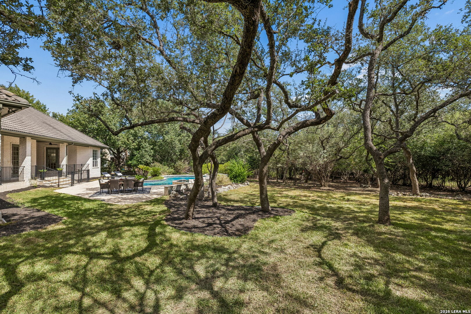 327 Pagoda Oak Shavano Park TX 78230
