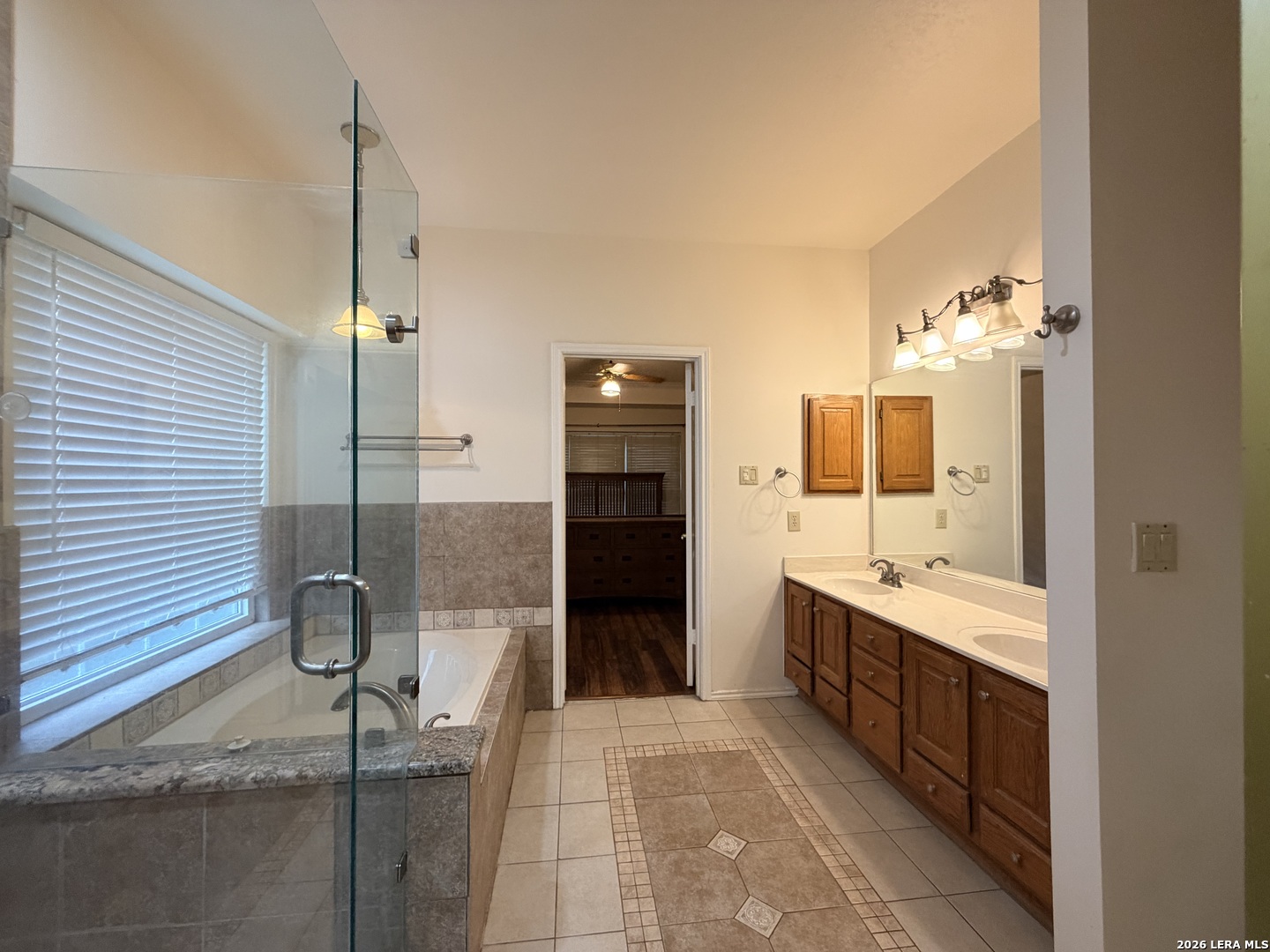 215 Whisper Wood Lane San Antonio TX 78216