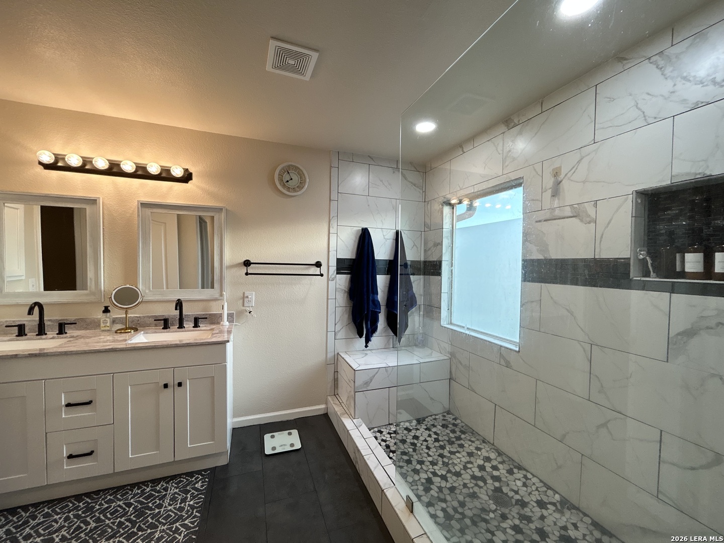 1114 Birdie Cove San Antonio TX 78221