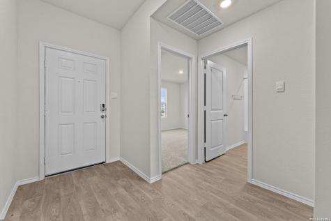 3112 Palm Springs Seguin TX 78155