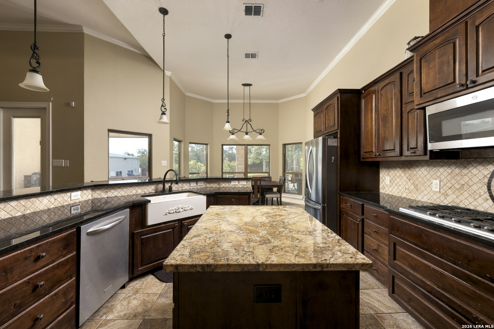 120 Hidden Forest Drive La Vernia TX 78121