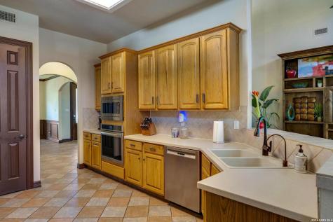 24805 Fairway Springs San Antonio TX 78260