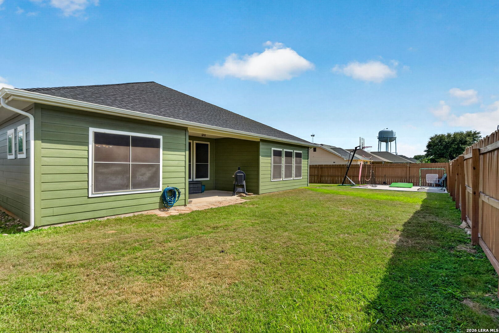 225 Iron Gate Pleasanton TX 78064