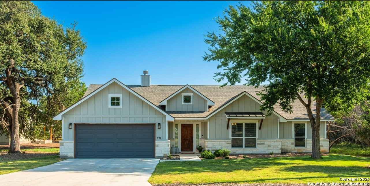 221 Deerwood Circle Bandera TX 78003