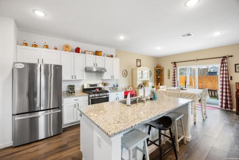 5831 Hematite Rim San Antonio TX 78222