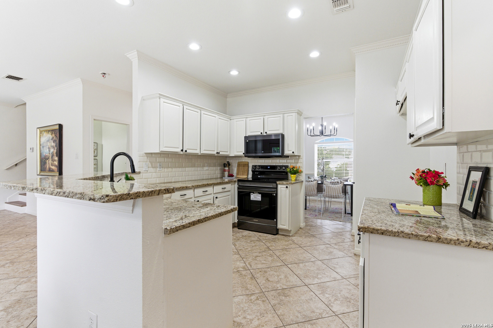 1006 Sutters Rim San Antonio TX 78258