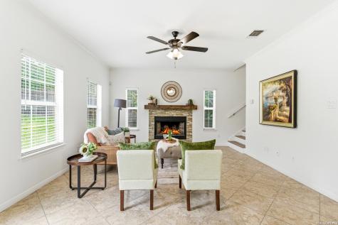 1006 Sutters Rim San Antonio TX 78258