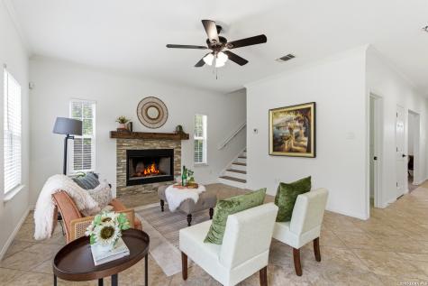 1006 Sutters Rim San Antonio TX 78258