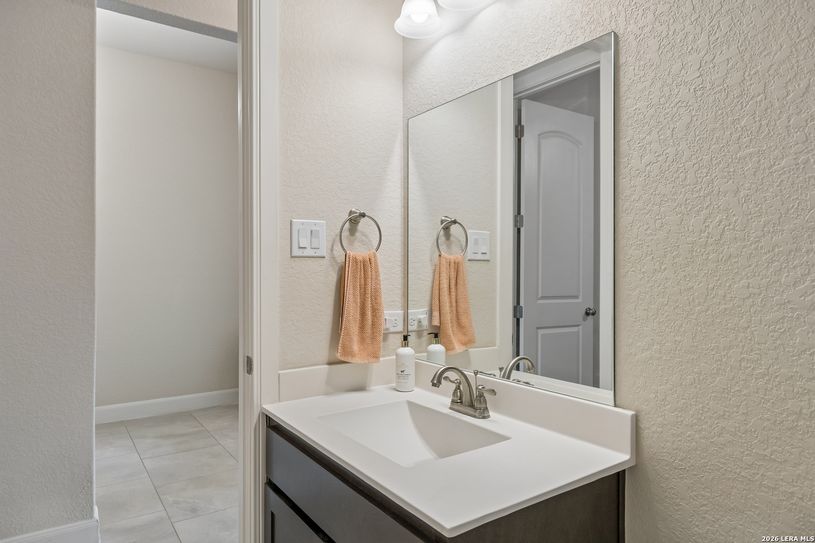8733 Stackstone Schertz TX 78154