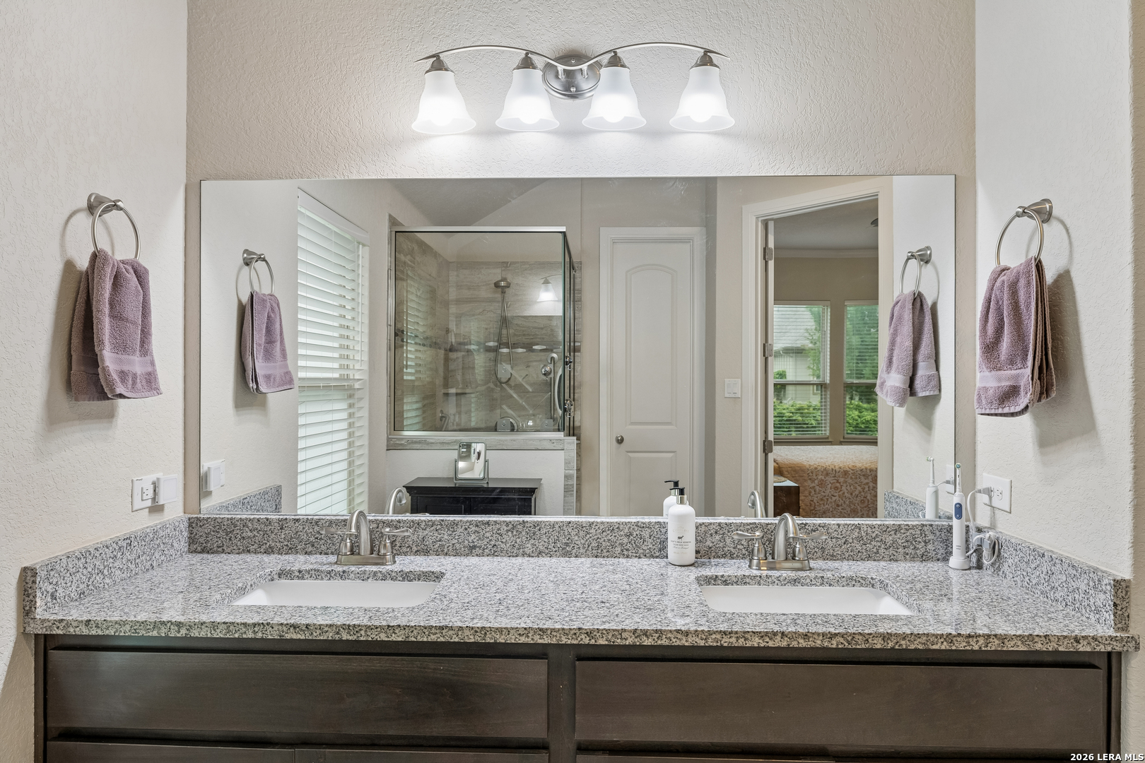 8733 Stackstone Schertz TX 78154