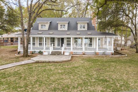 115 Deerwood Circle Streetman TX 75859