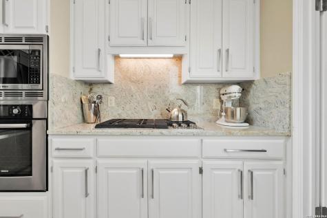 105 Village Path Castroville TX 78009