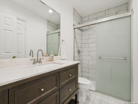 2402 Encino Cedros San Antonio TX 78259