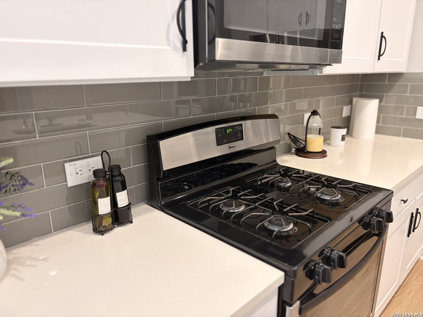 8806 White Crown San Antonio TX 78254
