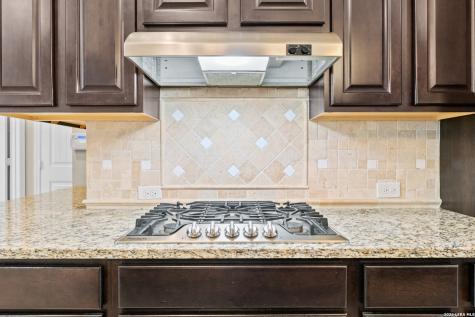 8502 Nichols Rim Boerne TX 78015