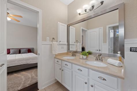 8502 Nichols Rim Boerne TX 78015
