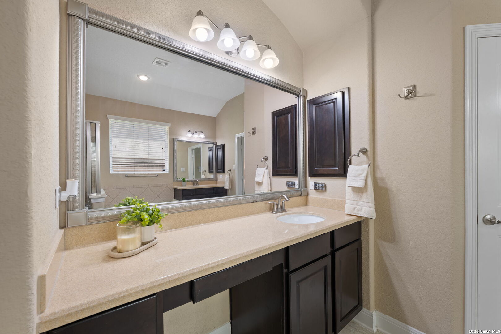8502 Nichols Rim Boerne TX 78015