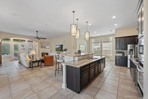 8502 Nichols Rim Boerne TX 78015