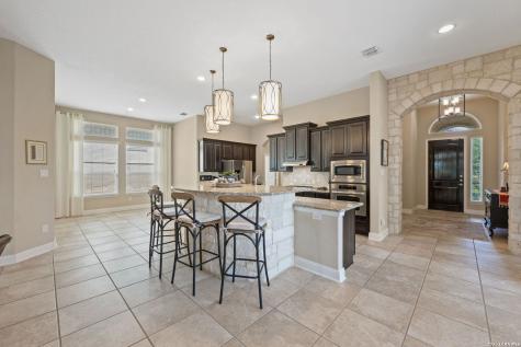 8502 Nichols Rim Boerne TX 78015