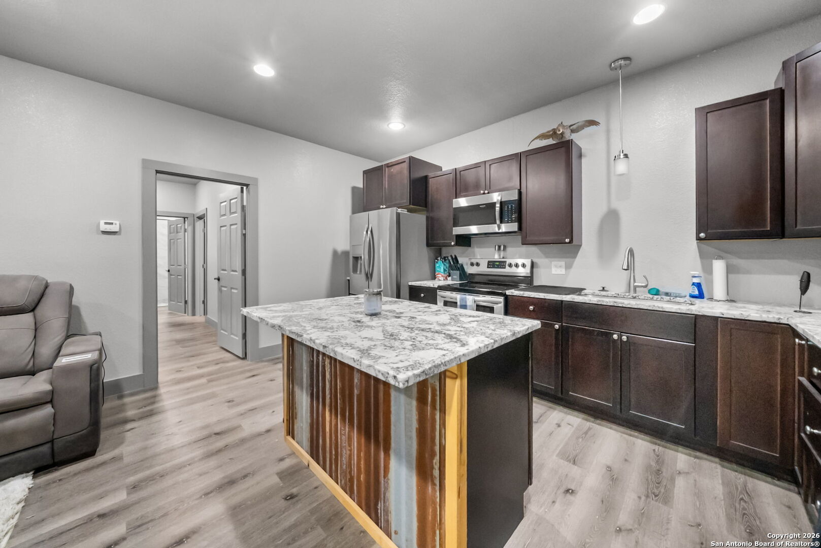 731 County Road 356 Adkins TX 78101
