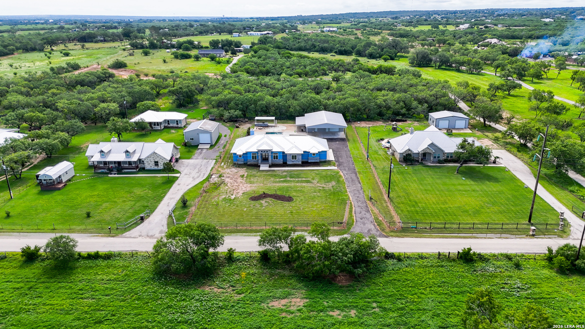 731 County Road 356 Adkins TX 78101