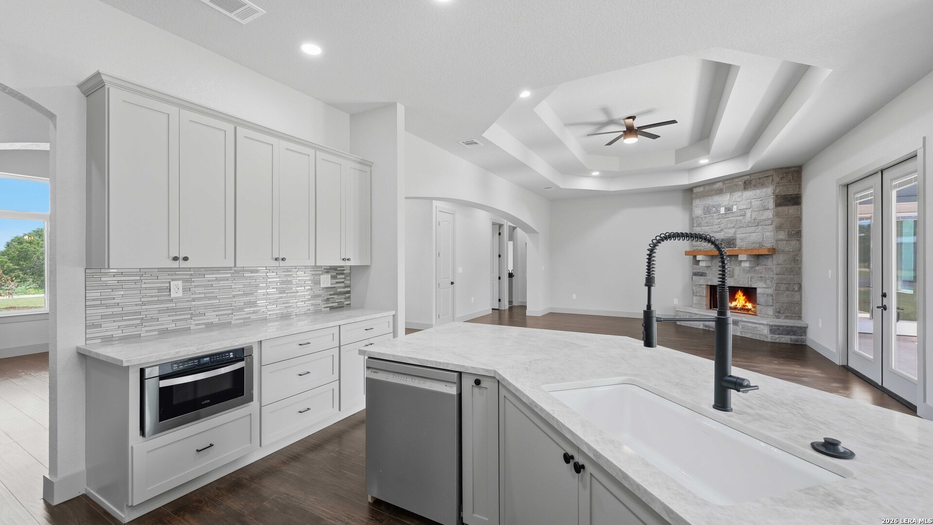 731 County Road 356 Adkins TX 78101