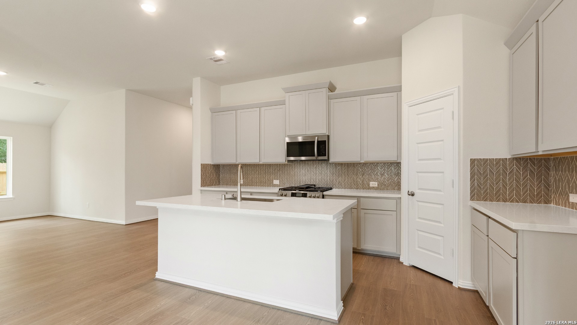 935 Creek Bed Drive New Braunfels TX 78130