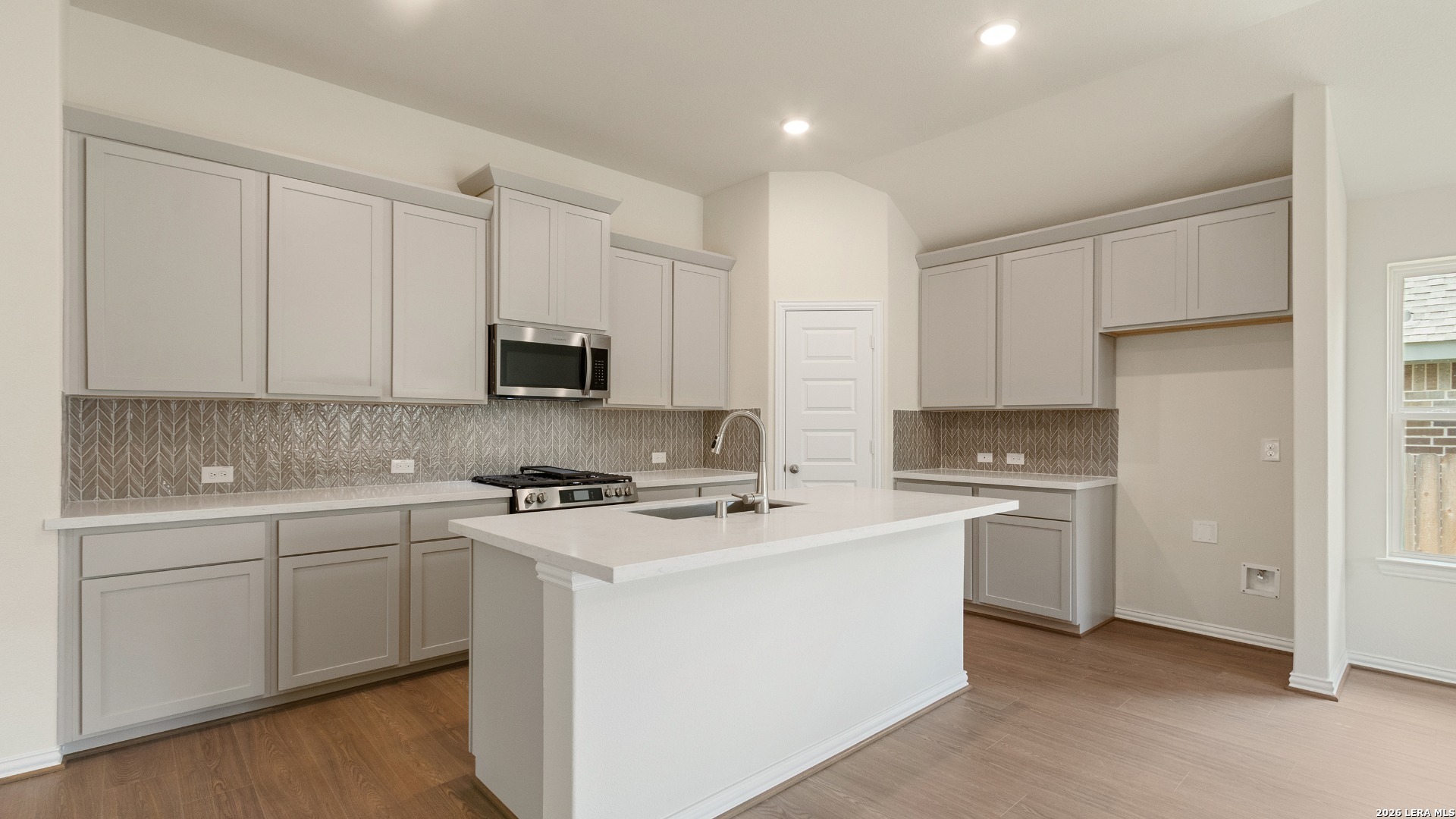 935 Creek Bed Drive New Braunfels TX 78130