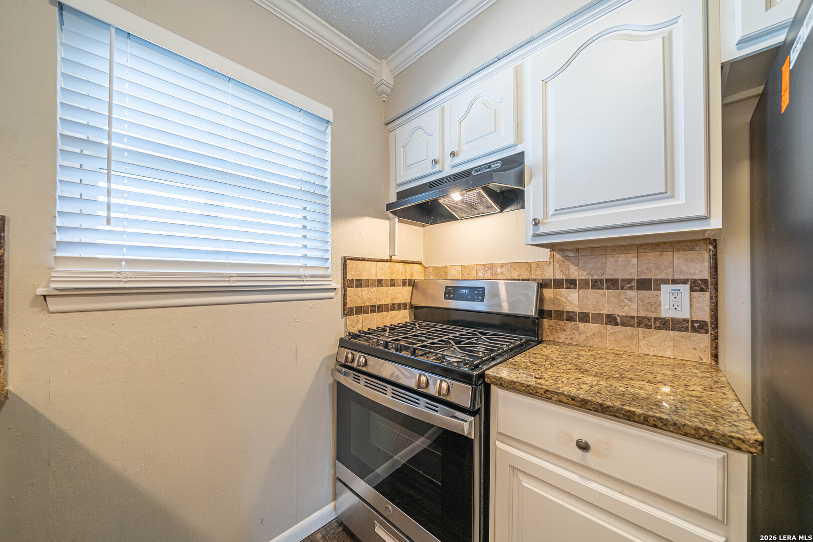 214 Avenue F Converse TX 78109