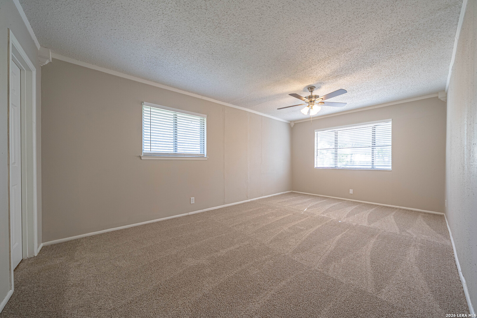 214 Avenue F Converse TX 78109