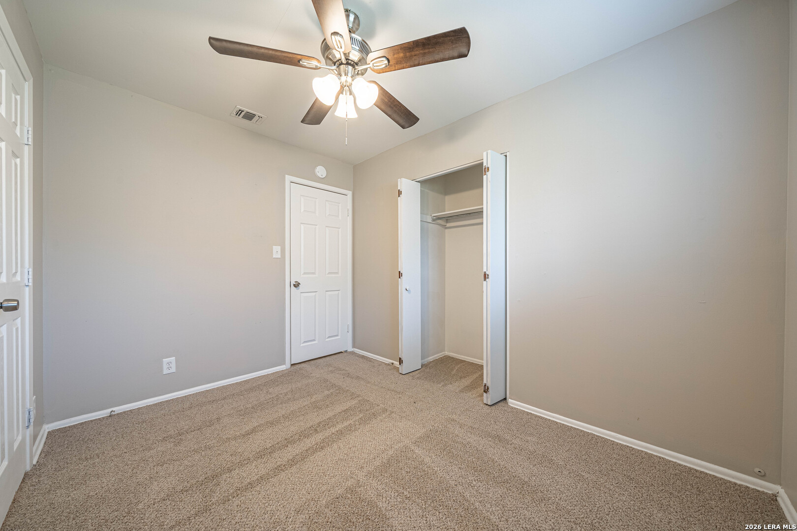 214 Avenue F Converse TX 78109