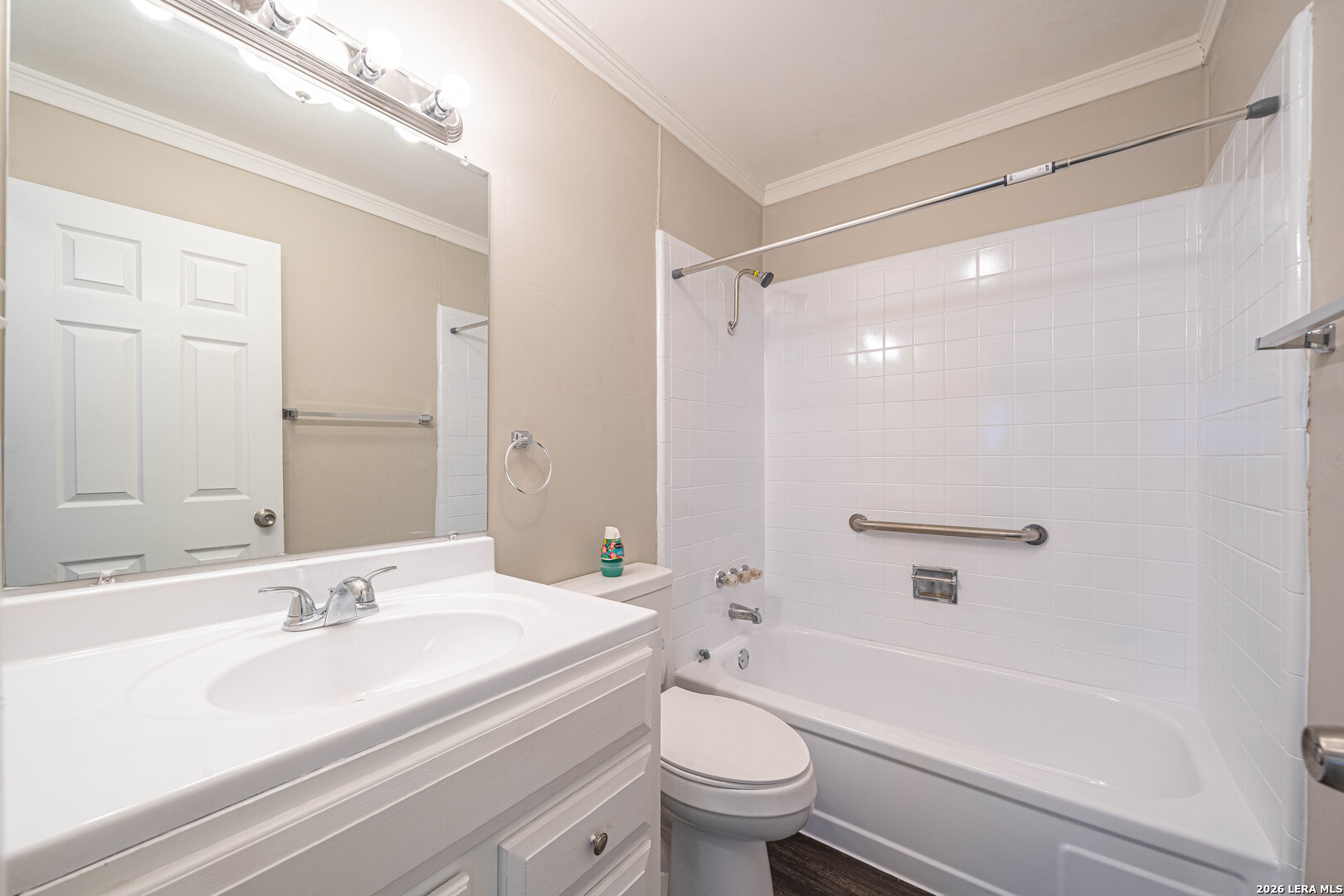 214 Avenue F Converse TX 78109