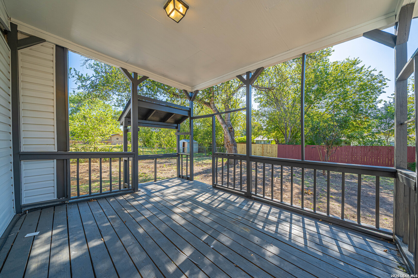 214 Avenue F Converse TX 78109
