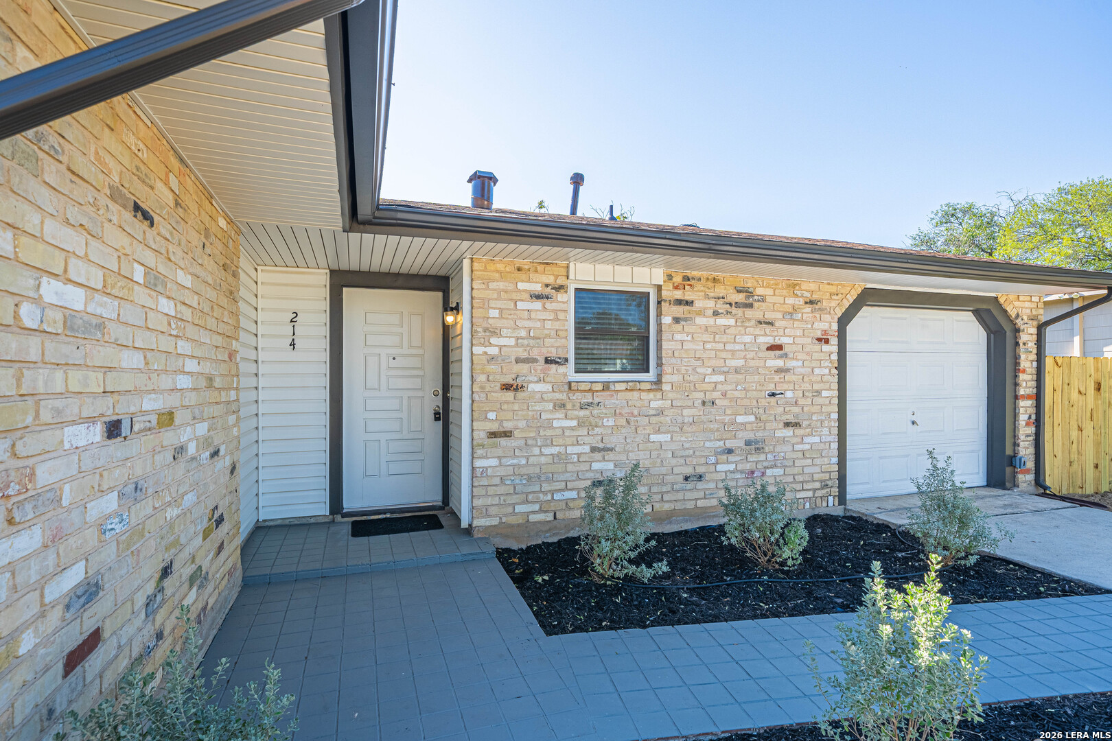 214 Avenue F Converse TX 78109