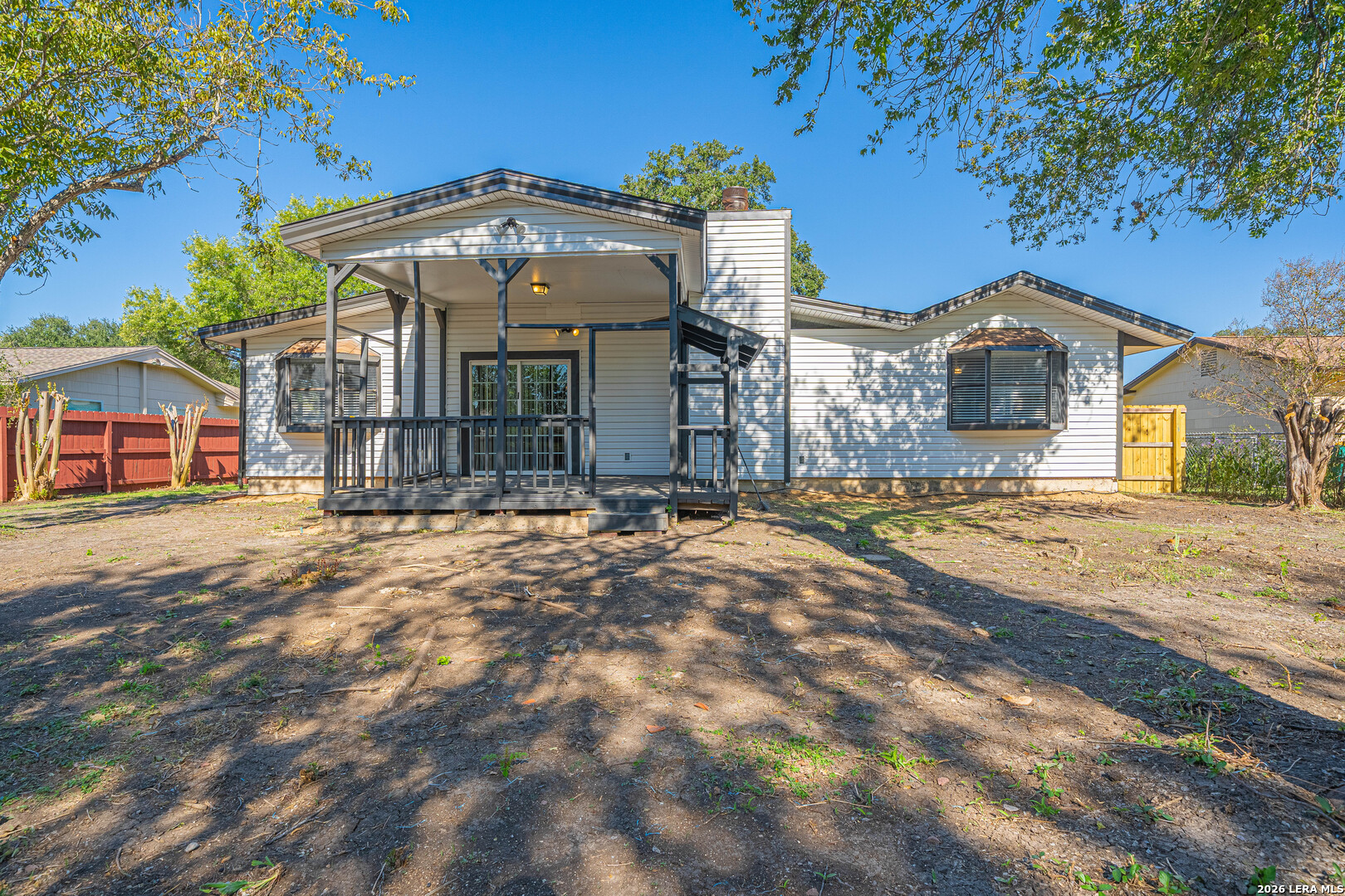 214 Avenue F Converse TX 78109
